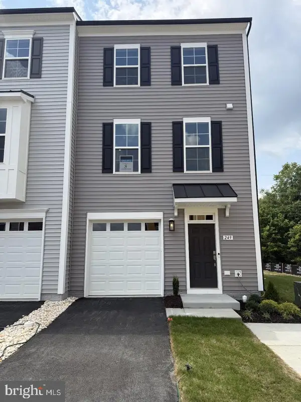 249 Monteith Dr, WINCHESTER, VA 22601