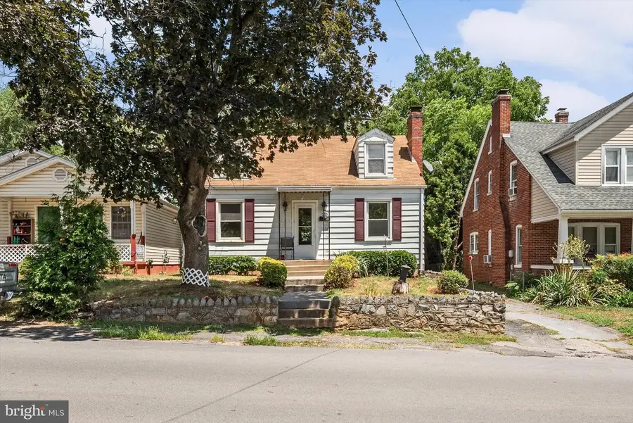 310 Bellview Ave, Winchester, VA 22601 - #2