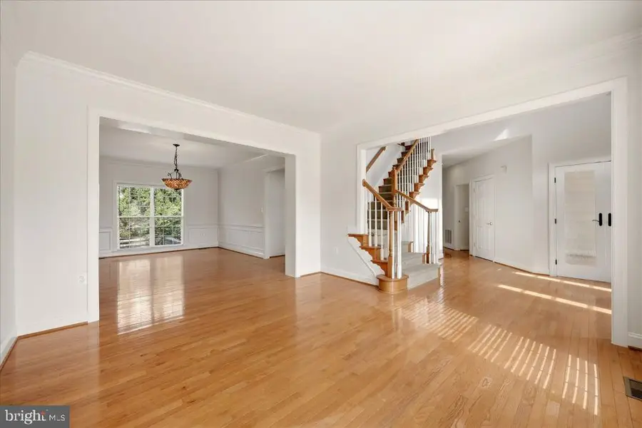 922 Armistead St, Winchester, VA 22601 - #2