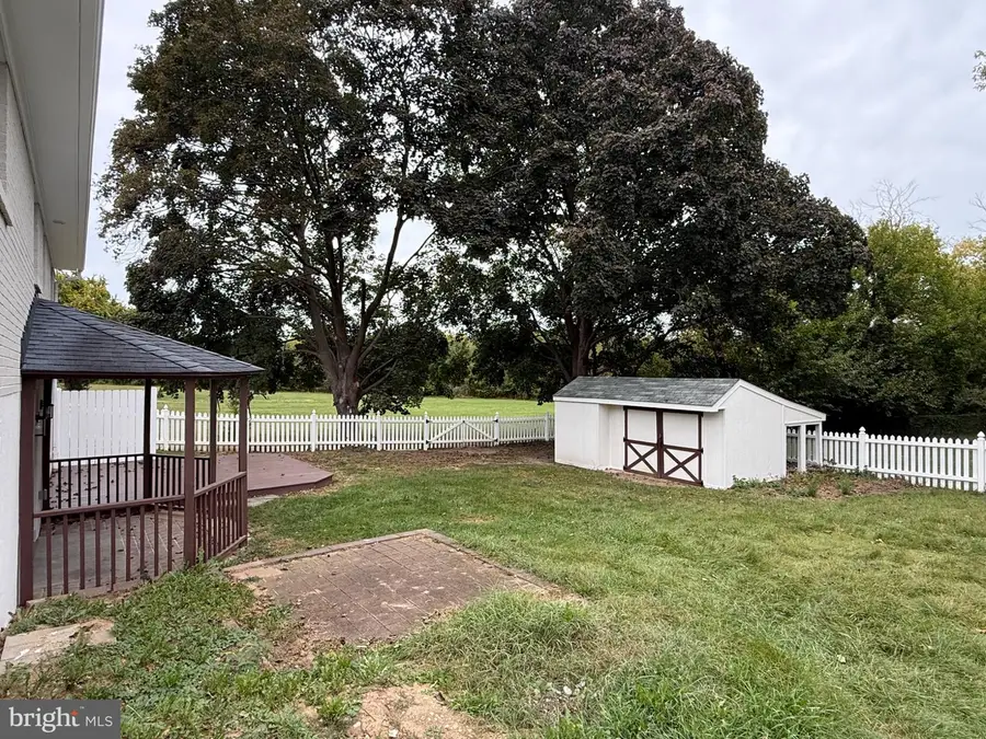 626 Bruce St, Winchester, VA 22601 - #3