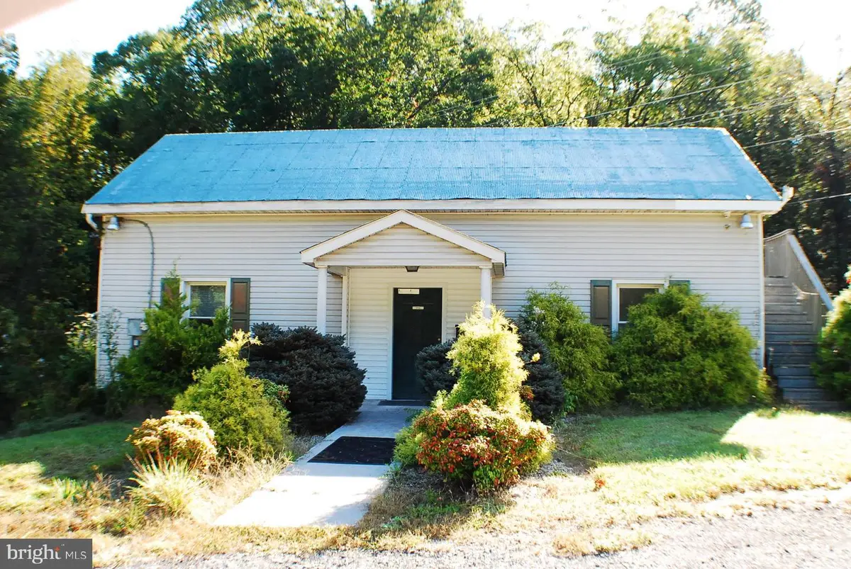 10358 Stonewall Jackson Hwy, Front Royal, VA 22630 - #1