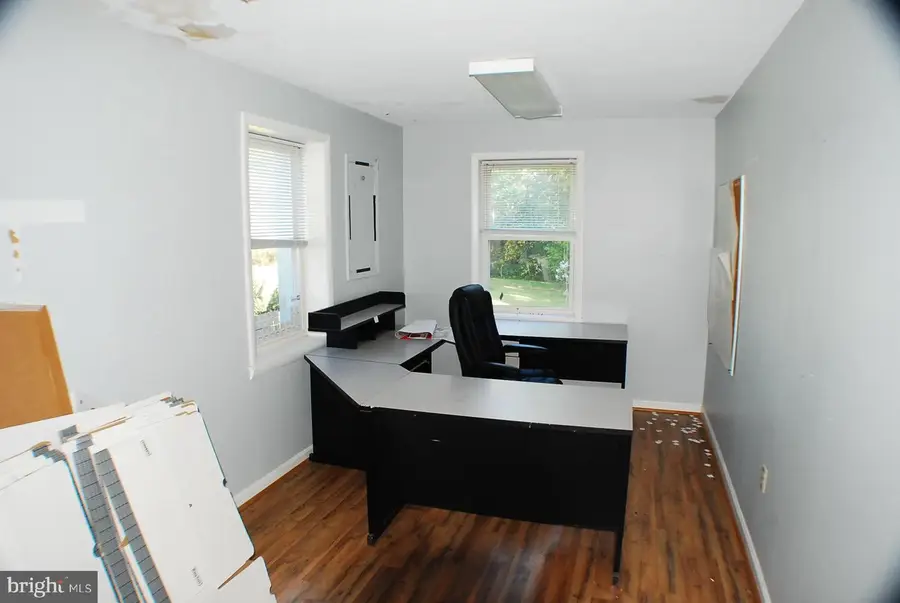 10358 Stonewall Jackson Hwy, Front Royal, VA 22630 - #3