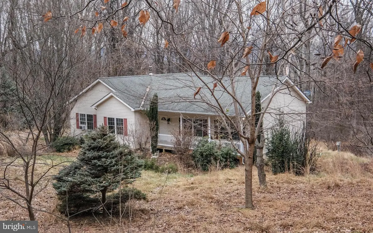 1195 Shangri La Rd, Bentonville, VA 22610 - Image #1