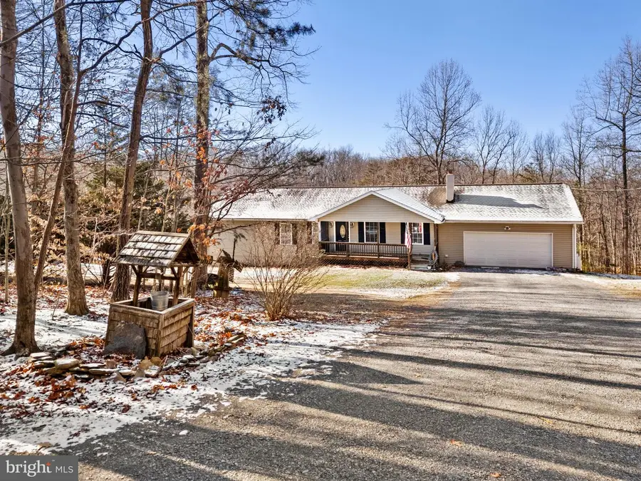 709 Howellsville Heights Cir, Front Royal, VA 22630 - Image #3