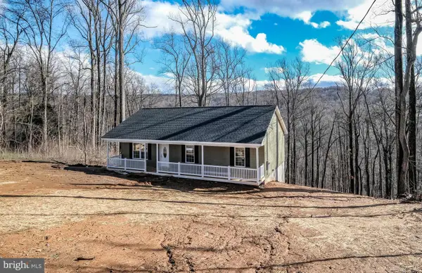 928 High Top Rd, LINDEN, VA 22642