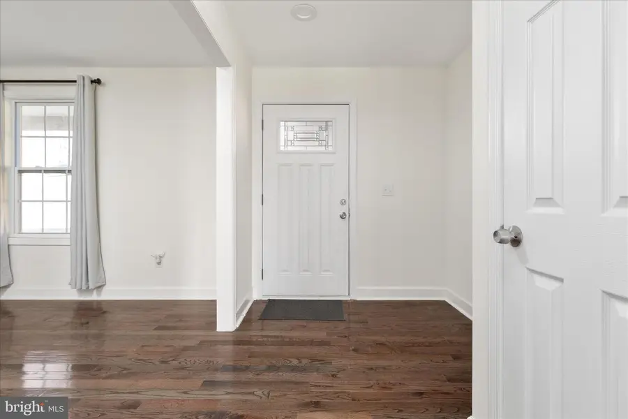 145 Tulip Poplar Dr, Linden, VA 22642 - Image #3