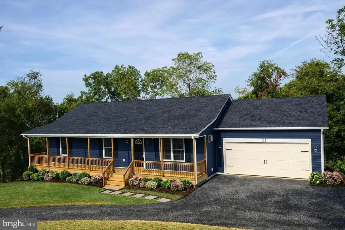 471 Summit Point Dr, Front Royal, VA 22630 - Image #1