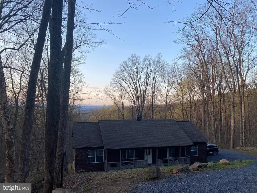 397 Parkside Rd, Linden, VA 22642 - #2