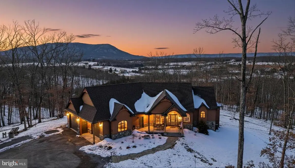 690 Comforter Ln, Middletown, VA 22645 - #1