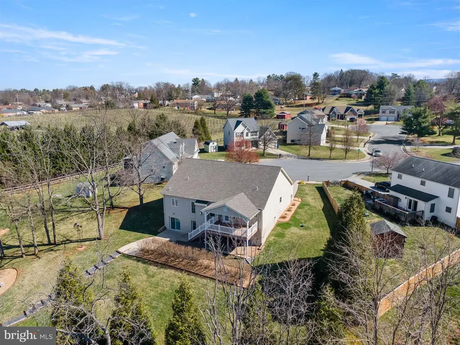 201 Peach Tree Ct, Front Royal, VA 22630 - #3