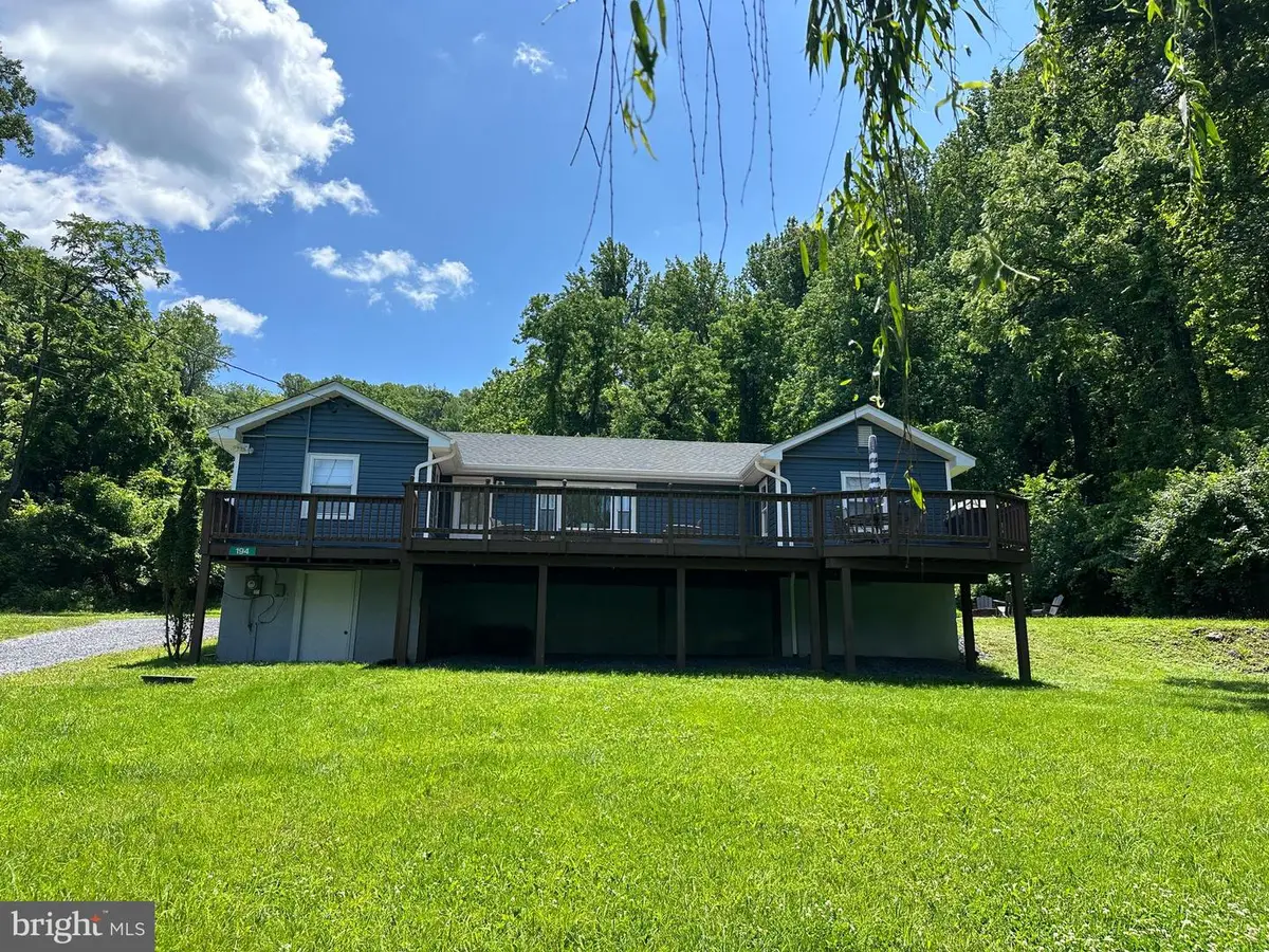 194 Venus Branch Rd, Front Royal, VA 22630 - #1