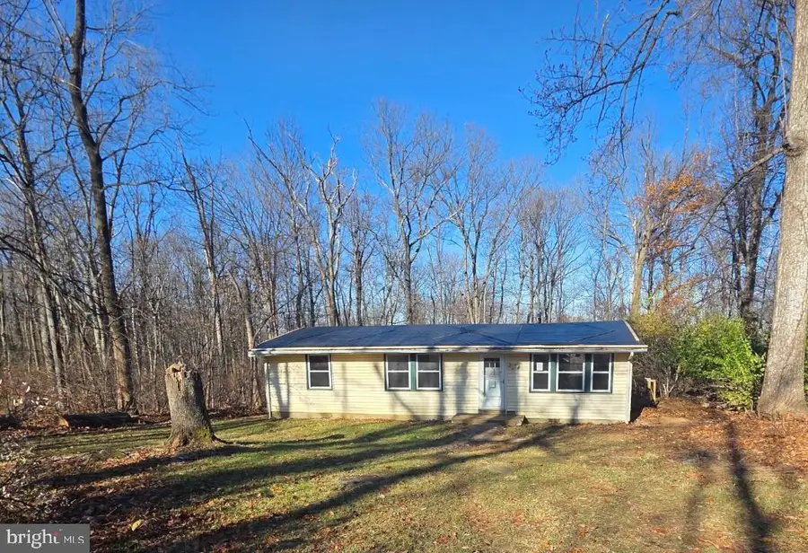 3717 Freezeland Rd, Linden, VA 22642 - #3