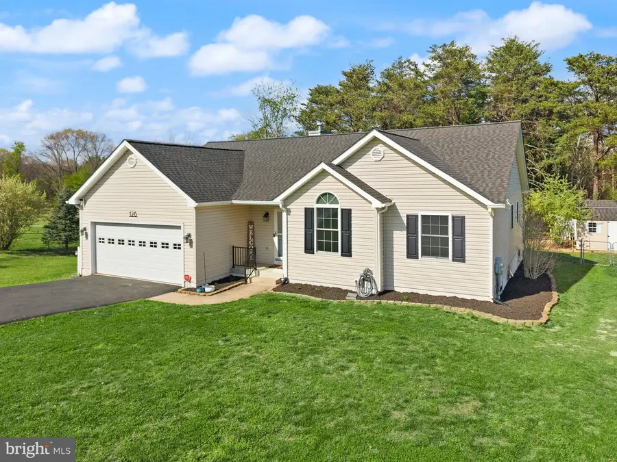 126 Fox Chase Dr, Front Royal, VA 22630 - #2