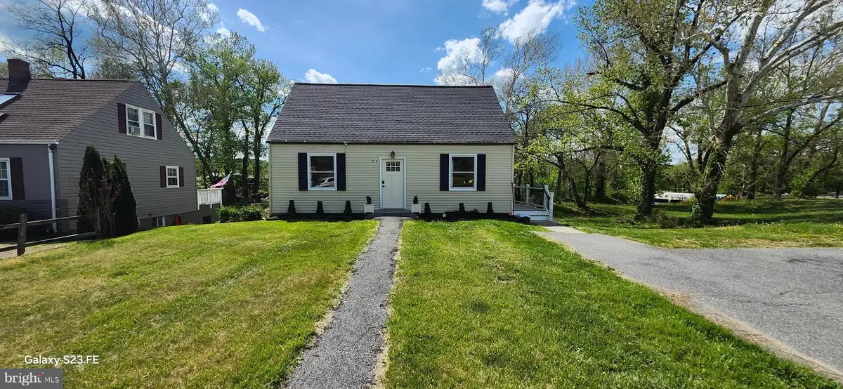 714 Crosby Rd, Front Royal, VA 22630 - #1
