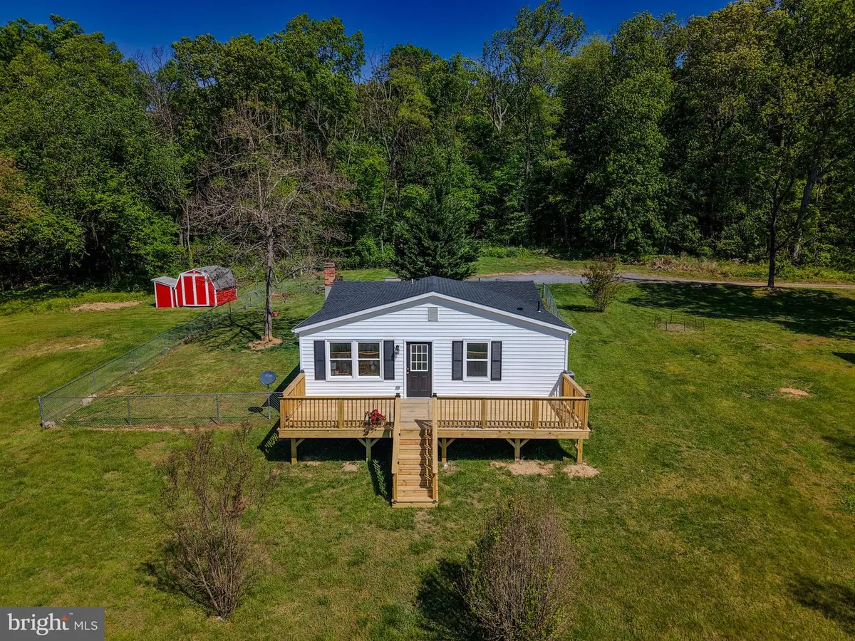 4493 Stonewall Jackson Hwy, Bentonville, VA 22610 - #1