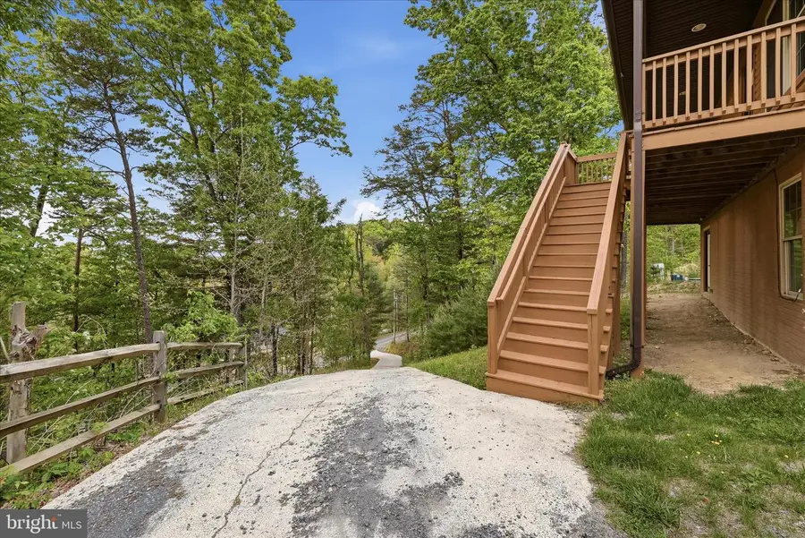142 Spring Hollow Rd, Front Royal, VA 22630 - #2
