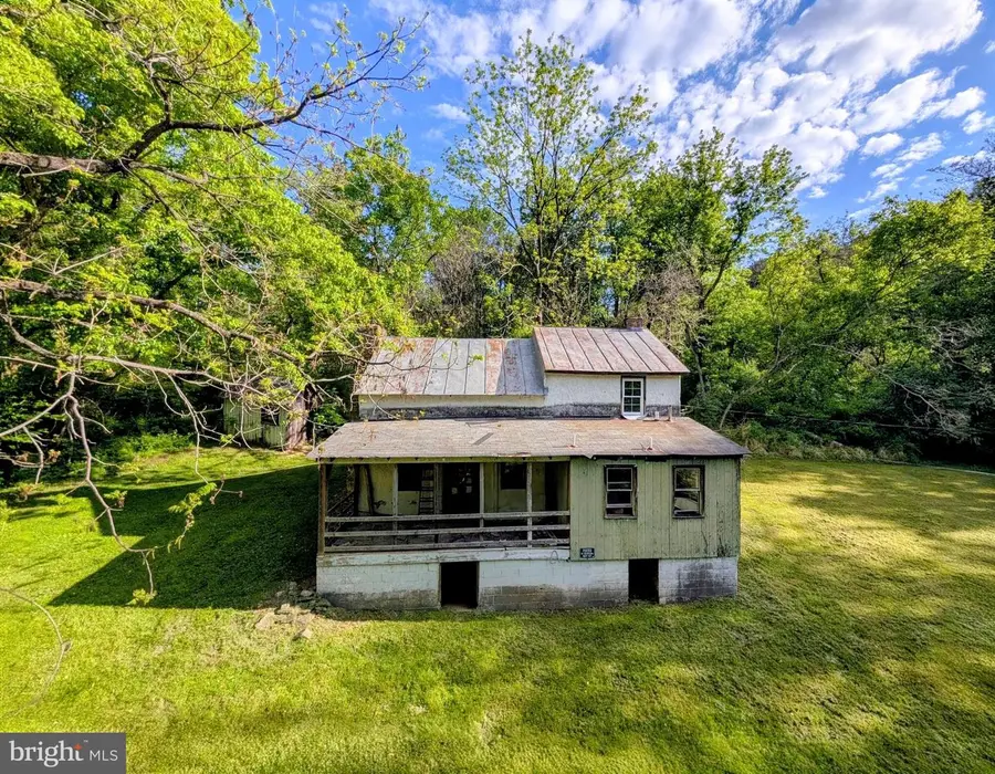 189 Piedmont Orchard Rd, Linden, VA 22642 - #3
