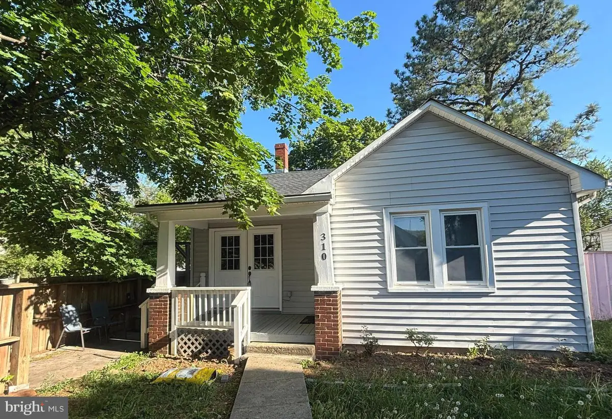 310 Frazer Pl, Front Royal, VA 22630 - #1