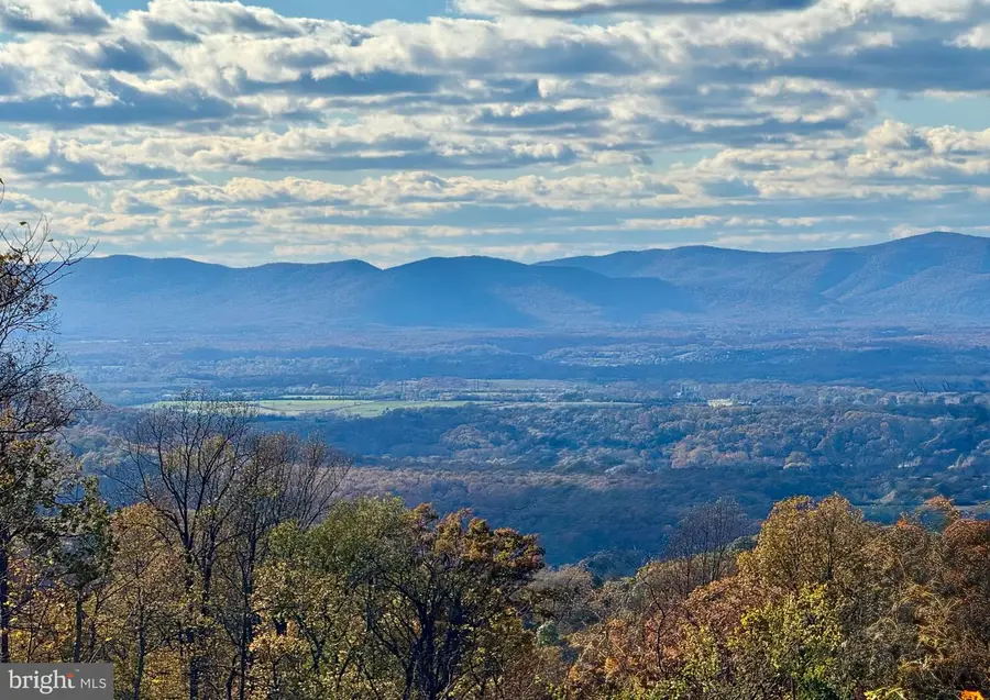 108 Lee Dr, Linden, VA 22642 - #2