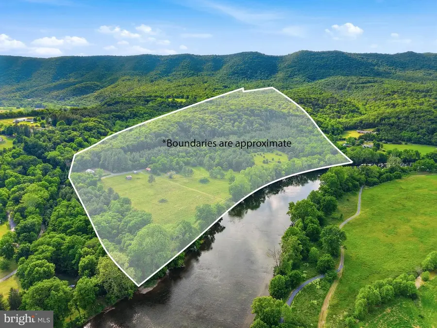 527 Panhandle Rd, Bentonville, VA 22610 - #3