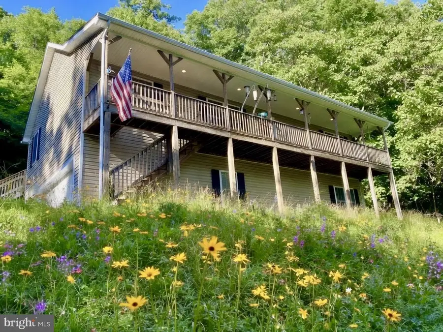 1157 Granny Smith Rd, Linden, VA 22642 - #2