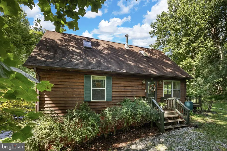 367 Northern Spy Dr, Linden, VA 22642 - #2
