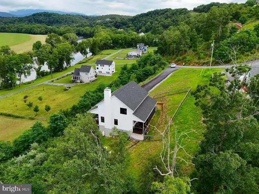 691 Sunset Village Rd, Front Royal, VA 22630 - #1