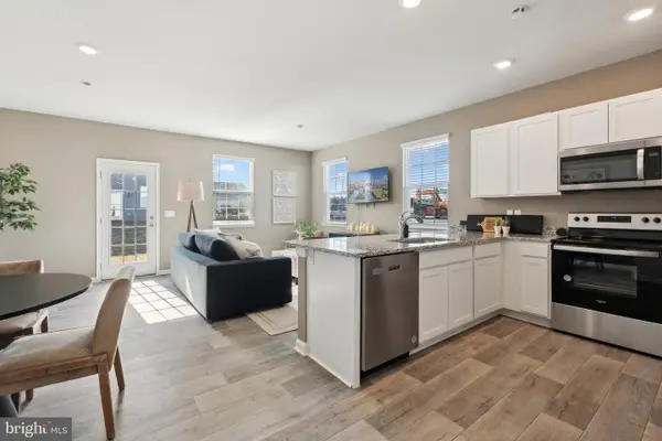 26 W Strasburg Rd, FRONT ROYAL, VA 22630