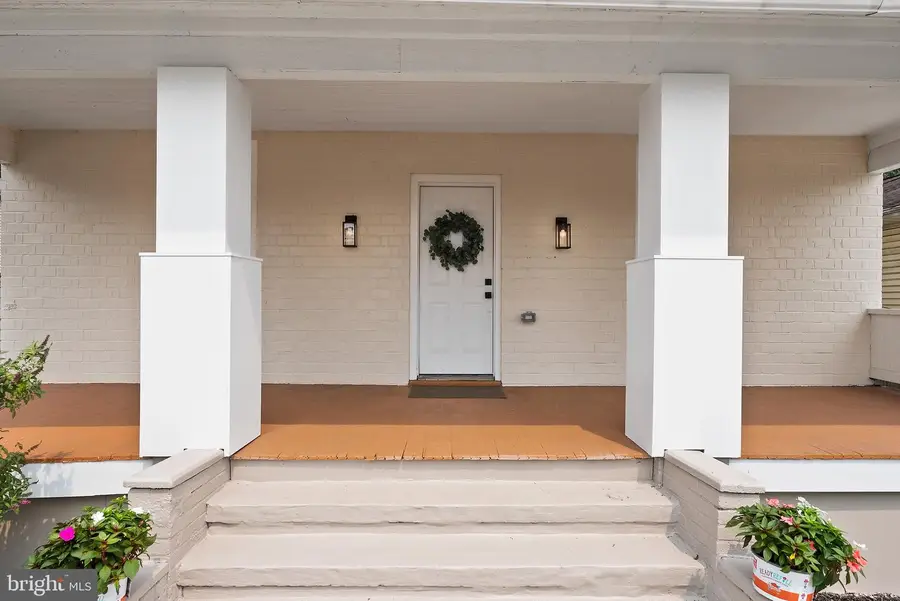 1101 Royal Ave N, Front Royal, VA 22630 - #2