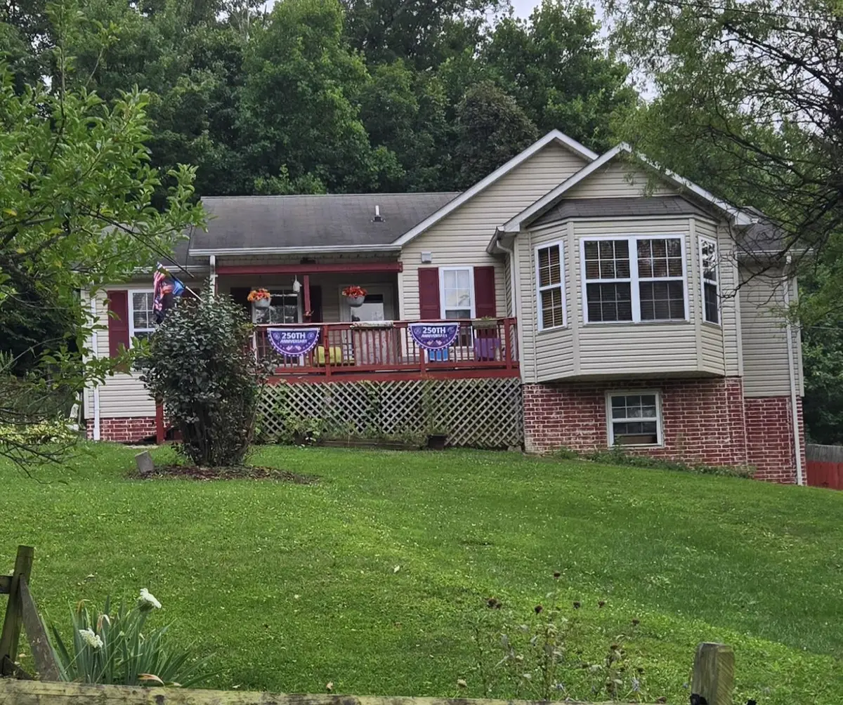 107 Tee Ct, Linden, VA 22642 - #1