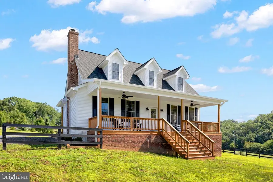 565 Ridgeway Road, Front Royal, VA 22630 - #2