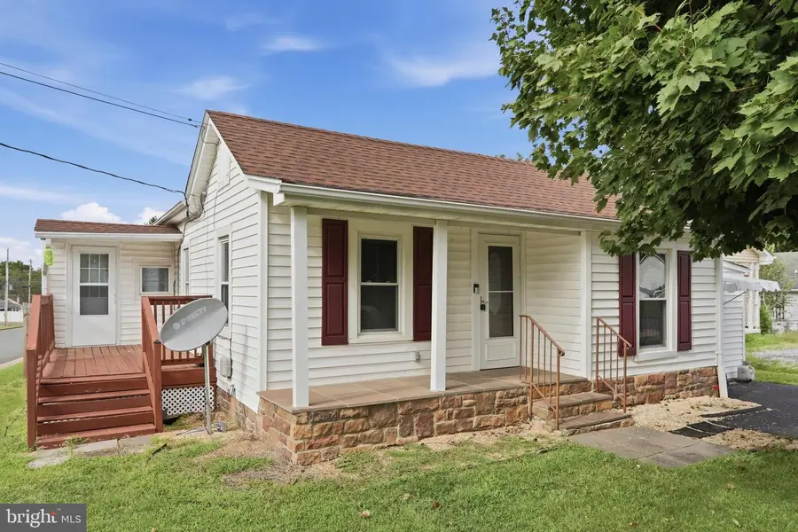 1450 Anderson St, Front Royal, VA 22630 - #2