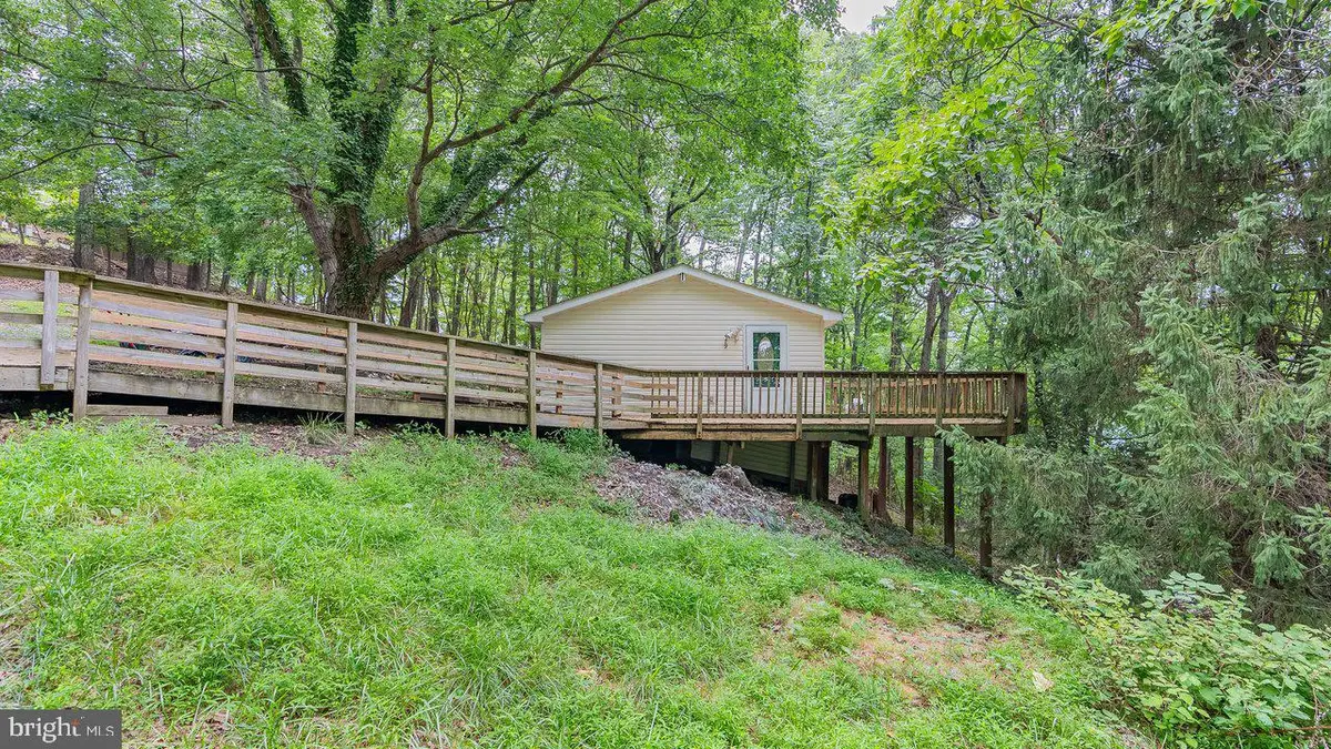 479 Vesey Dr, Front Royal, VA 22630 - #1