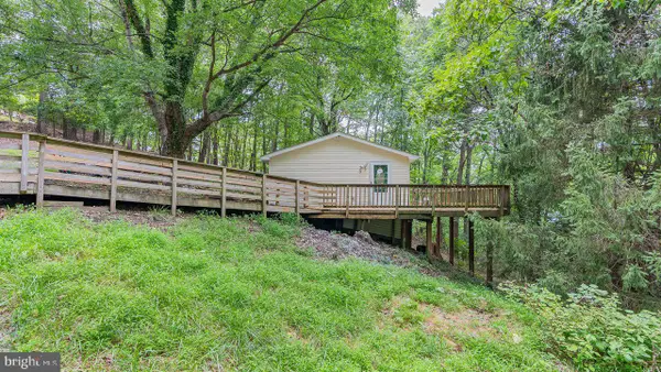 479 Vesey Dr, FRONT ROYAL, VA 22630