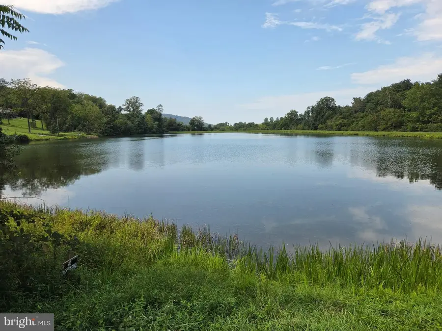 35 Lake Front Rd, Front Royal, VA 22630 - #2