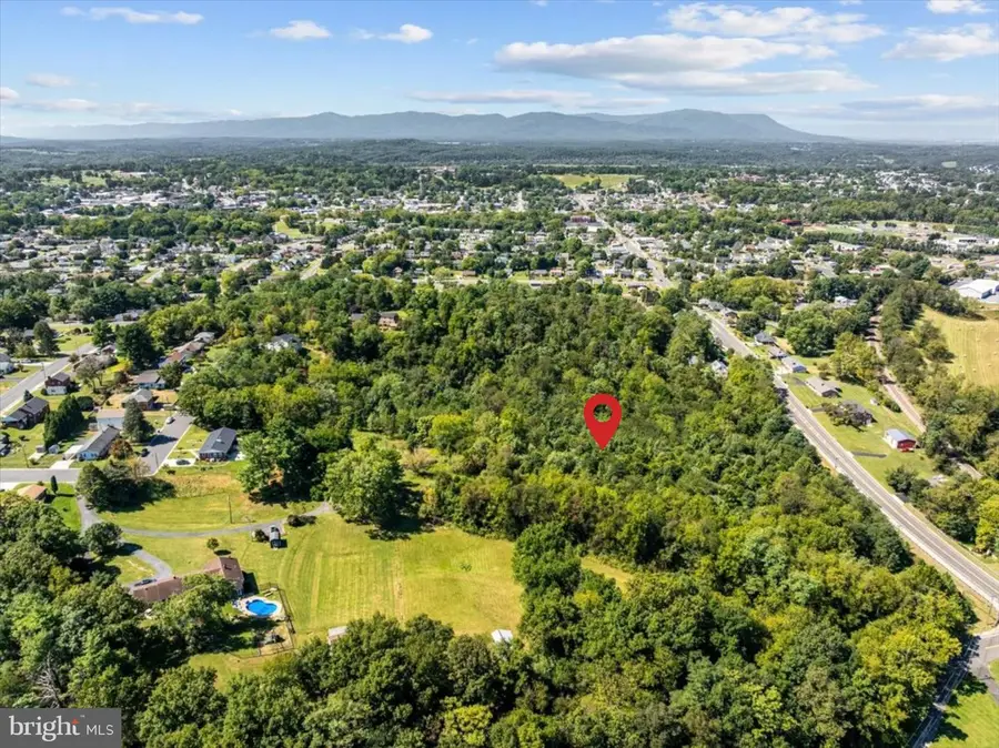 311 Leach St, Front Royal, VA 22630 - #3
