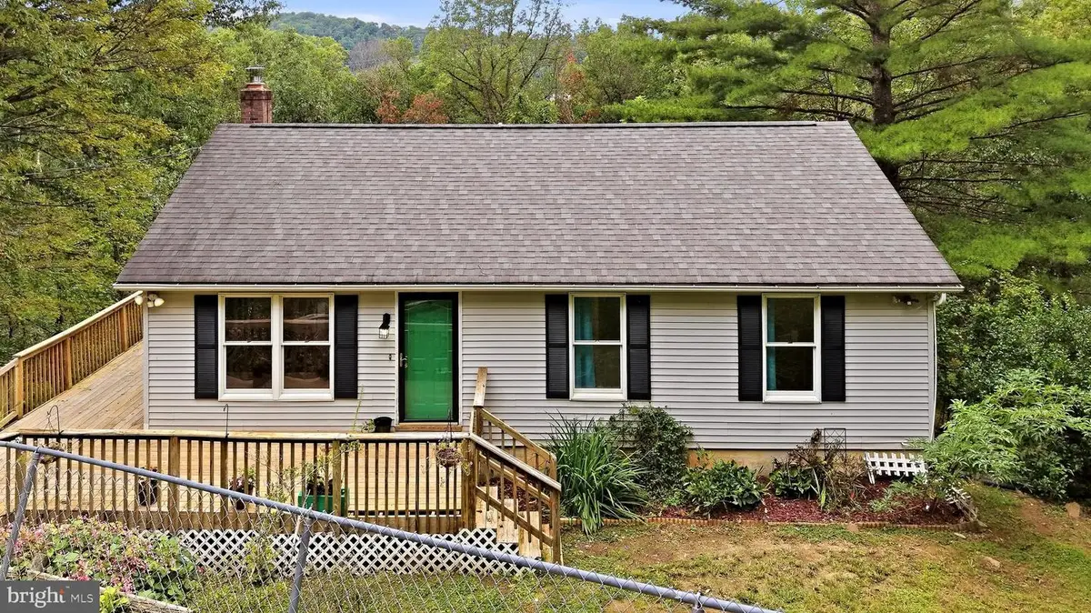 684 Grimes Golden Rd, Linden, VA 22642 - #1