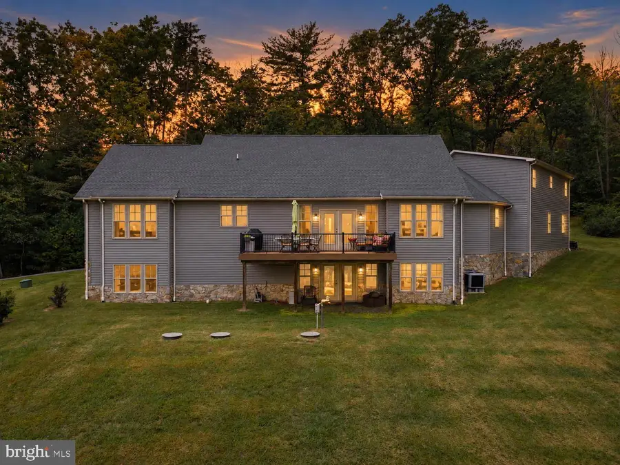 495 Mountain Brook Ln, Bentonville, VA 22610 - #3