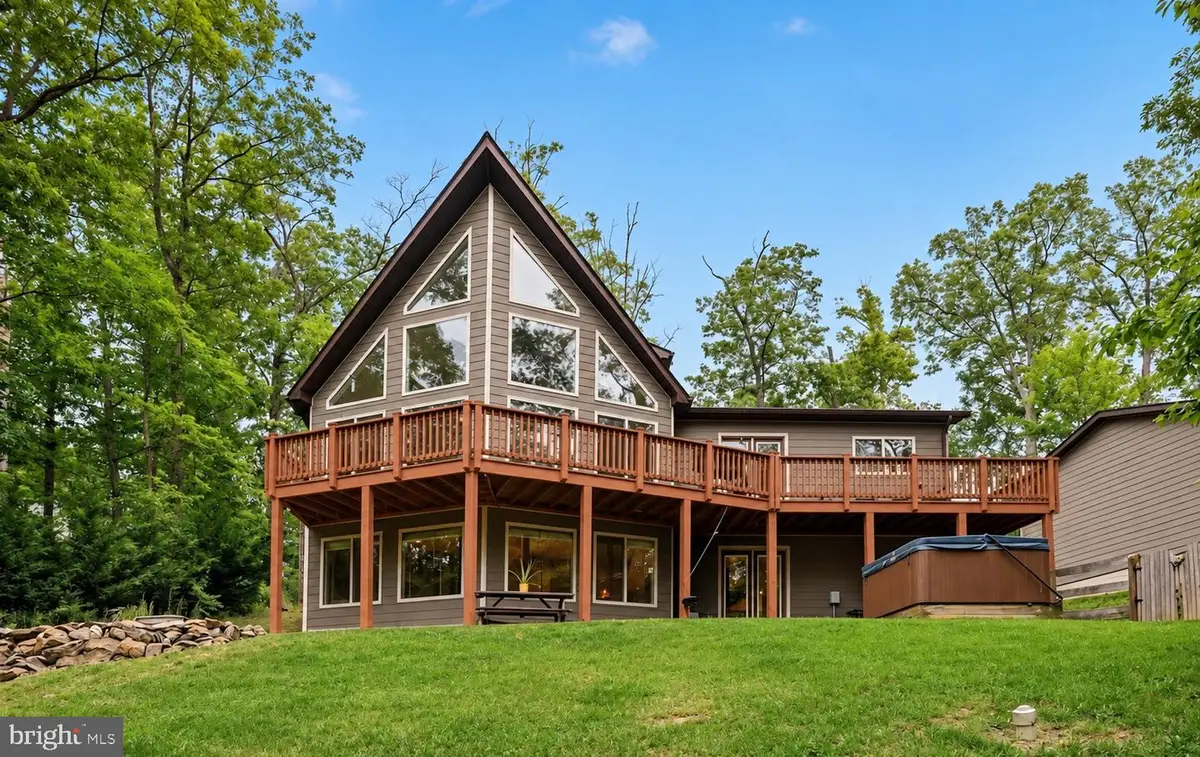223 Wendy Hill Rd, Front Royal, VA 22630 - #1