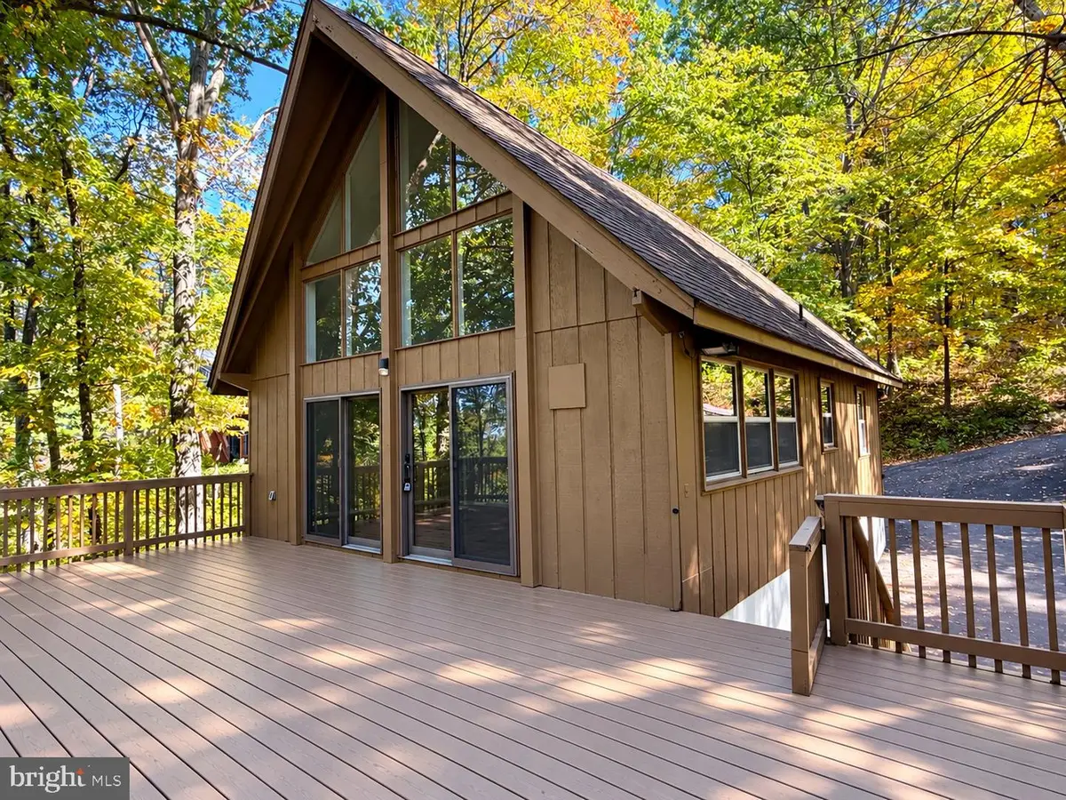 111 Mt Oriole Ln, Linden, VA 22642 - #1