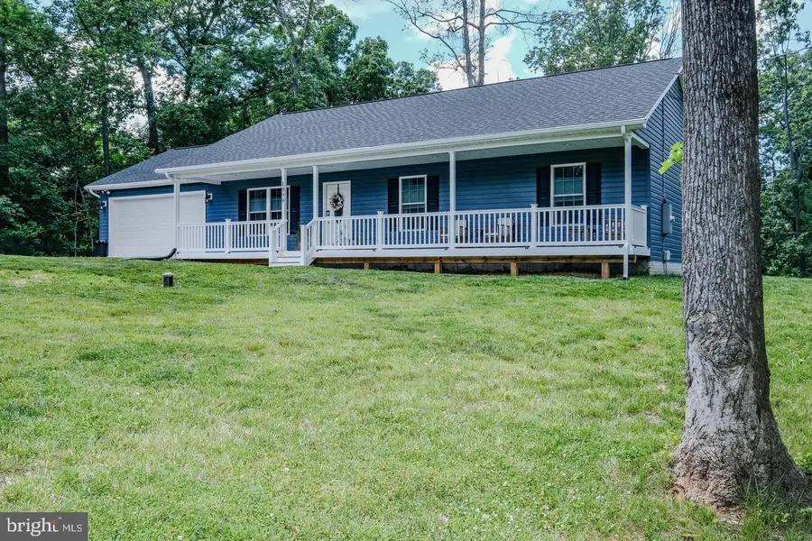 1099 High Top Rd, Linden, VA 22642 - #2