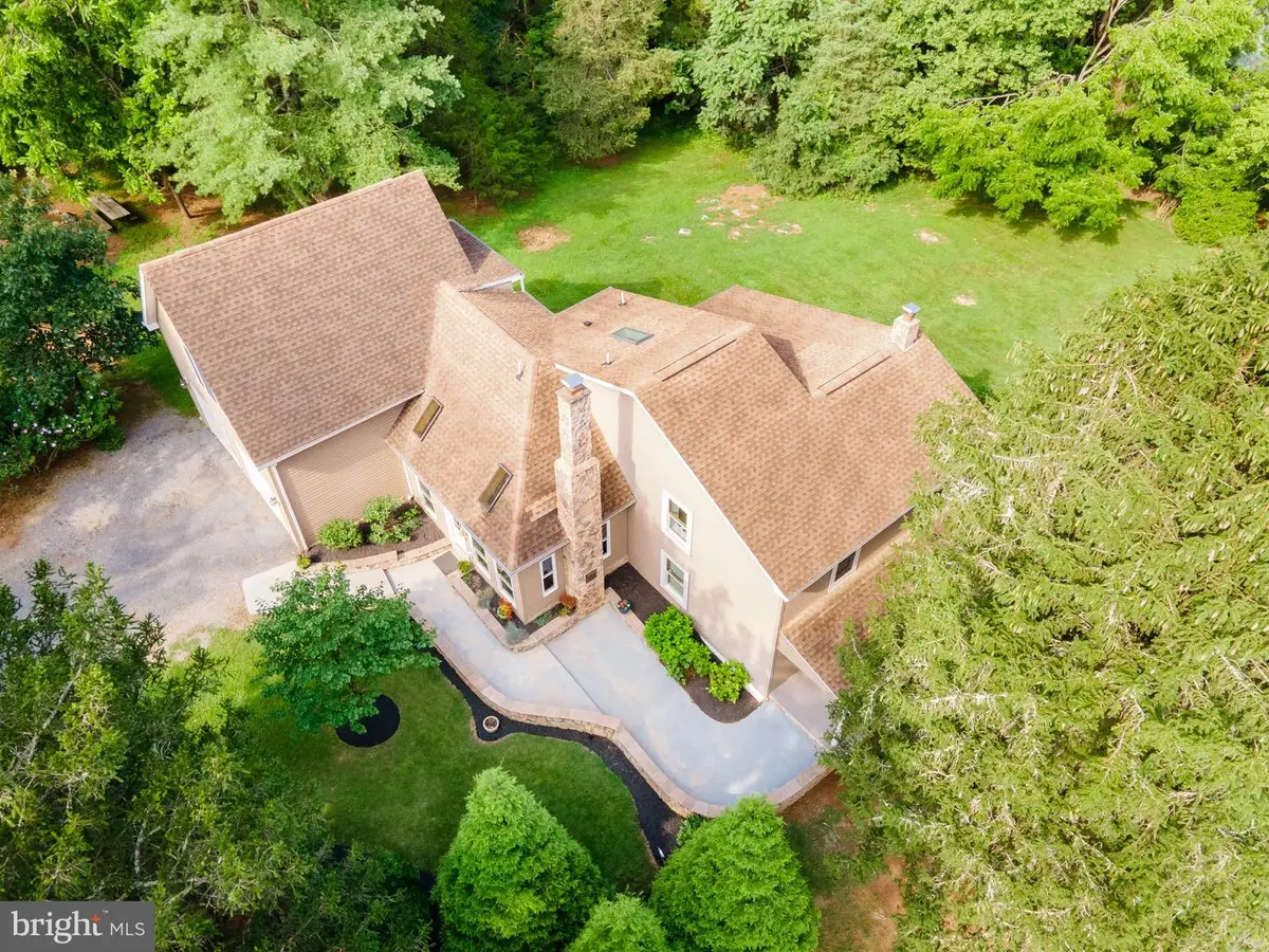 1794 Scrabble Rd, Martinsburg, WV 25404 - Image #1