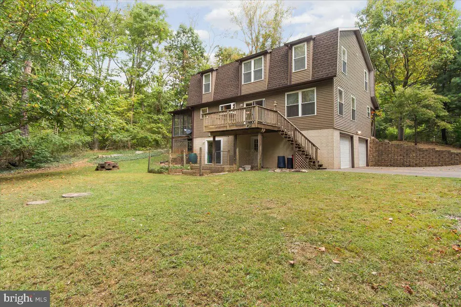 196 Chesley Dr, Falling Waters, WV 25419 - Image #3