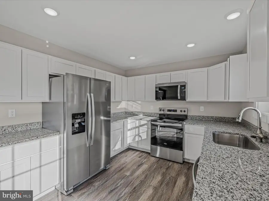 2298 Nadenbousch Ln, Martinsburg, WV 25405 - Image #3