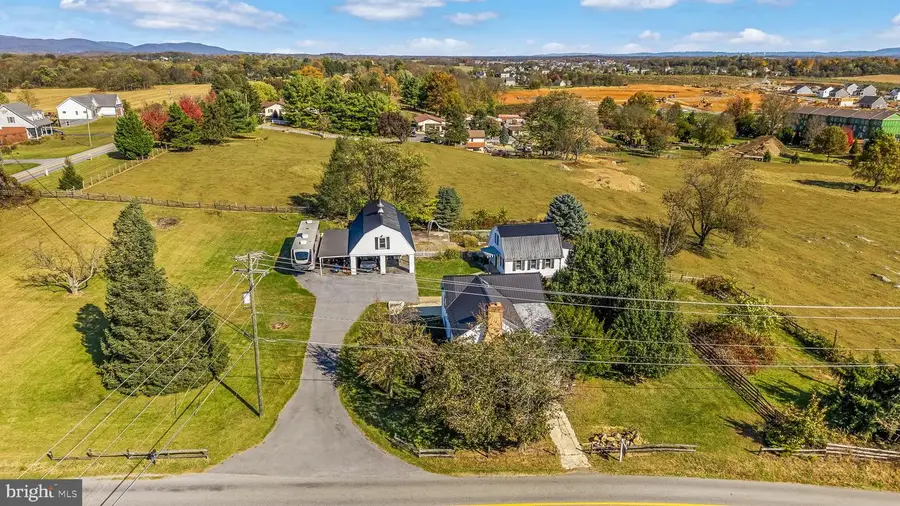 45 Nipetown Rd, Martinsburg, WV 25403 - Image #2