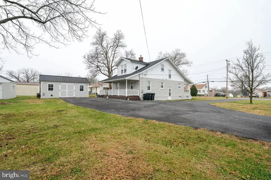 1805 Kelly Island Rd, Martinsburg, WV 25405 - Image #2