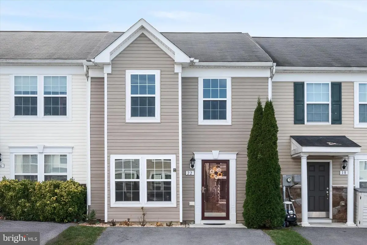 22 Fast View Dr, Martinsburg, WV 25404 - Image #1