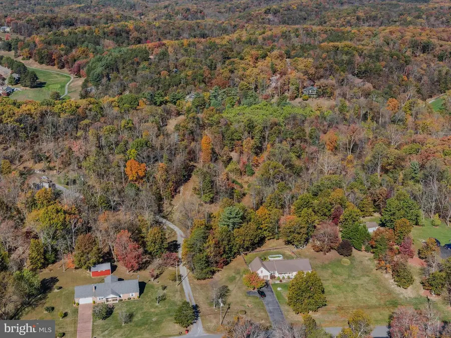 Breakaway Drive, Hedgesville, WV 25427 - Image #2