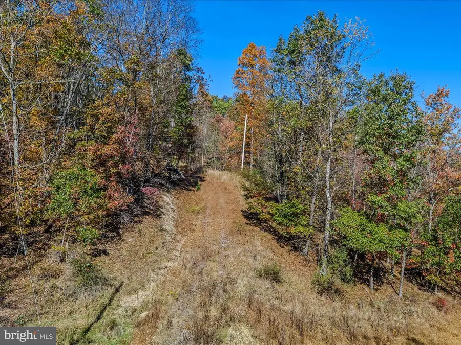 Breakaway Drive, Hedgesville, WV 25427 - Image #3