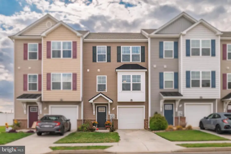 71 Carnes Way, Martinsburg, WV 25403 - Image #2